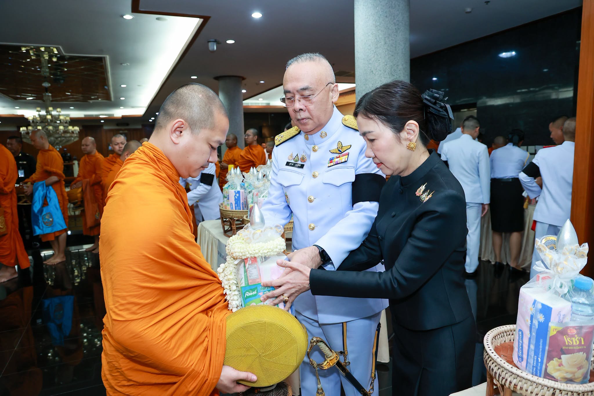 03_12