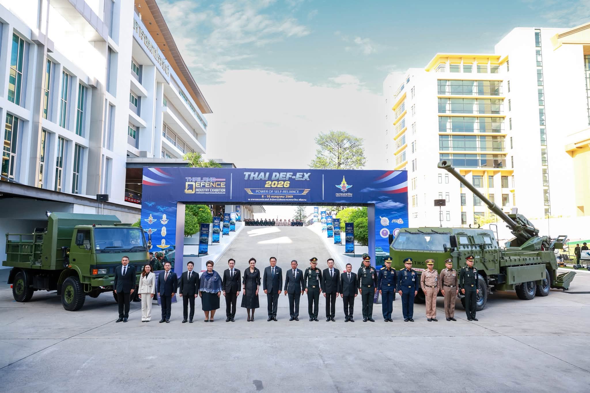 นายกรัฐมนตรีและรัฐมนตรีว่าการกระทรวงมหาดไทย เป็นประธานในพิธีเปิดงาน “นิทรรศการอุตสาหกรรมป้องกันประเทศของไทย ๒๕๖๙”