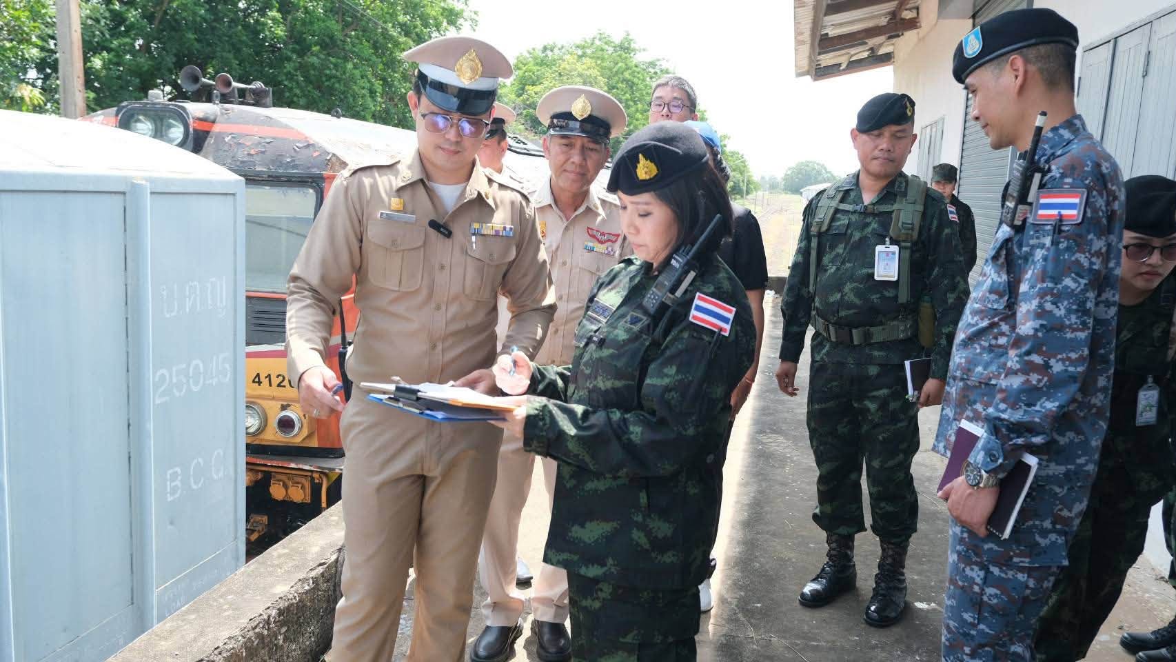 ผู้แทนปลัดกระทรวงกลาโหมตรวจเยี่ยมการฝึกระดมสรรพกำลังเพื่อการทหาร ประจำปี ๒๕๖๙