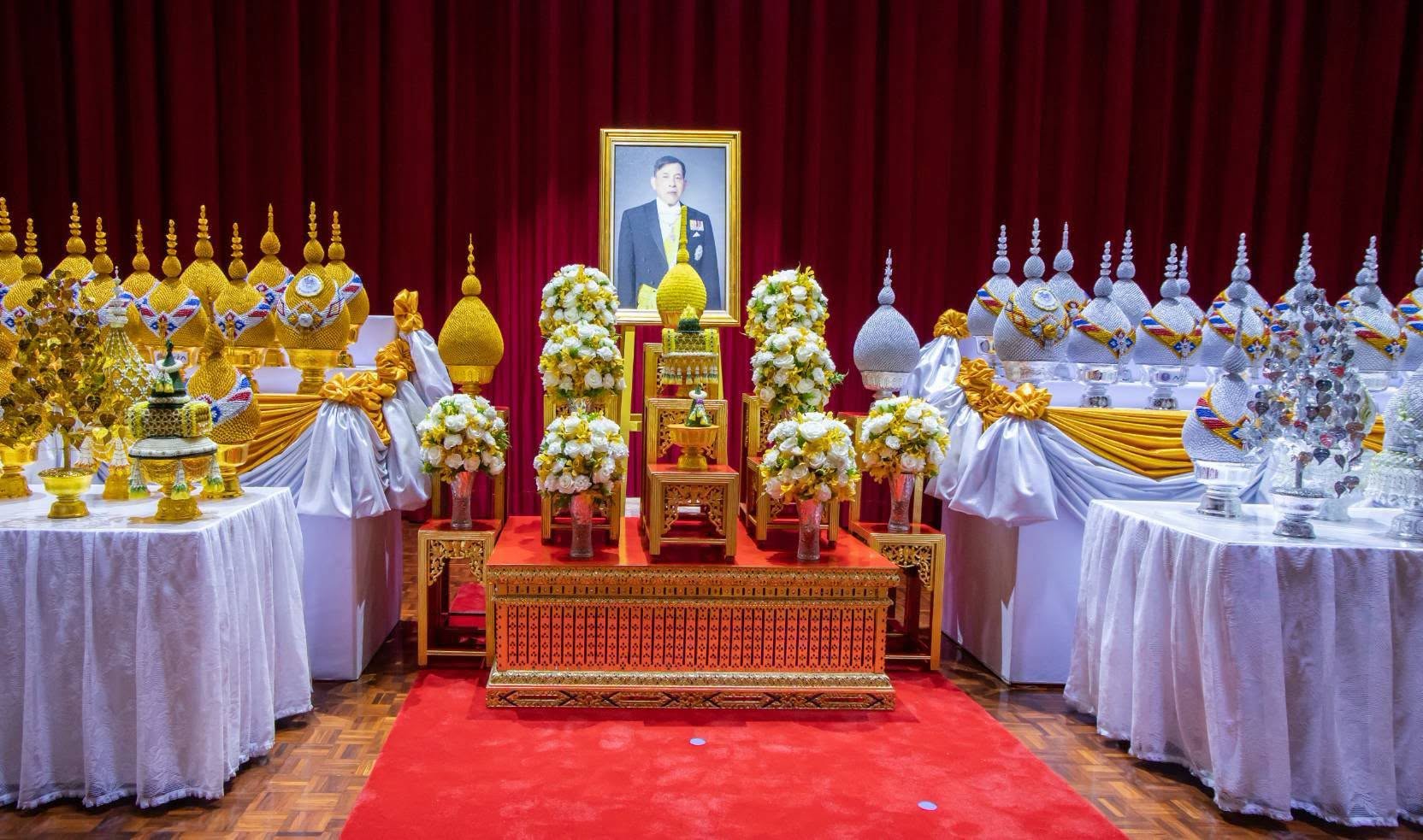 รองปลัดกระทรวงกลาโหม นำตัวแทนภาครัฐ ภาคเอกชนและประชาชน อัญเชิญเครื่องราชสักการะและพานพุ่มทูลเกล้าทูลกระหม่อมถวาย พระบาทสมเด็จพระเจ้าอยู่หัว เนื่องในโอกาสวันเฉลิมพระชนมพรรษา ๒๘ กรกฎาคม ๒๕๖๙