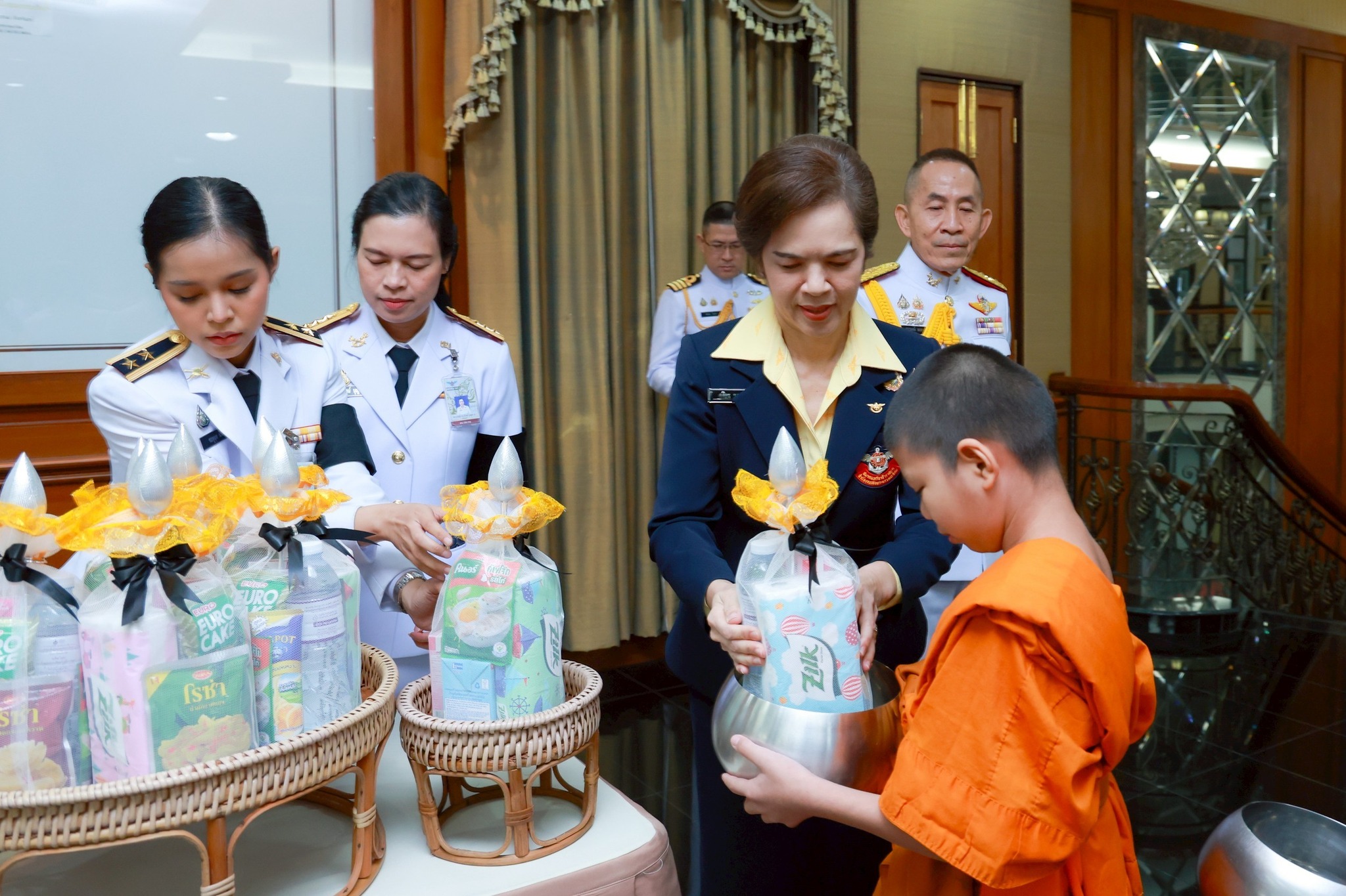 พลเอก ธราพงษ์ มะละคำ ปลัดกระทรวงกลาโหม เป็นประธานในพิธีถวายราชสักการะและกิจกรรมเฉลิมพระเกียรติ