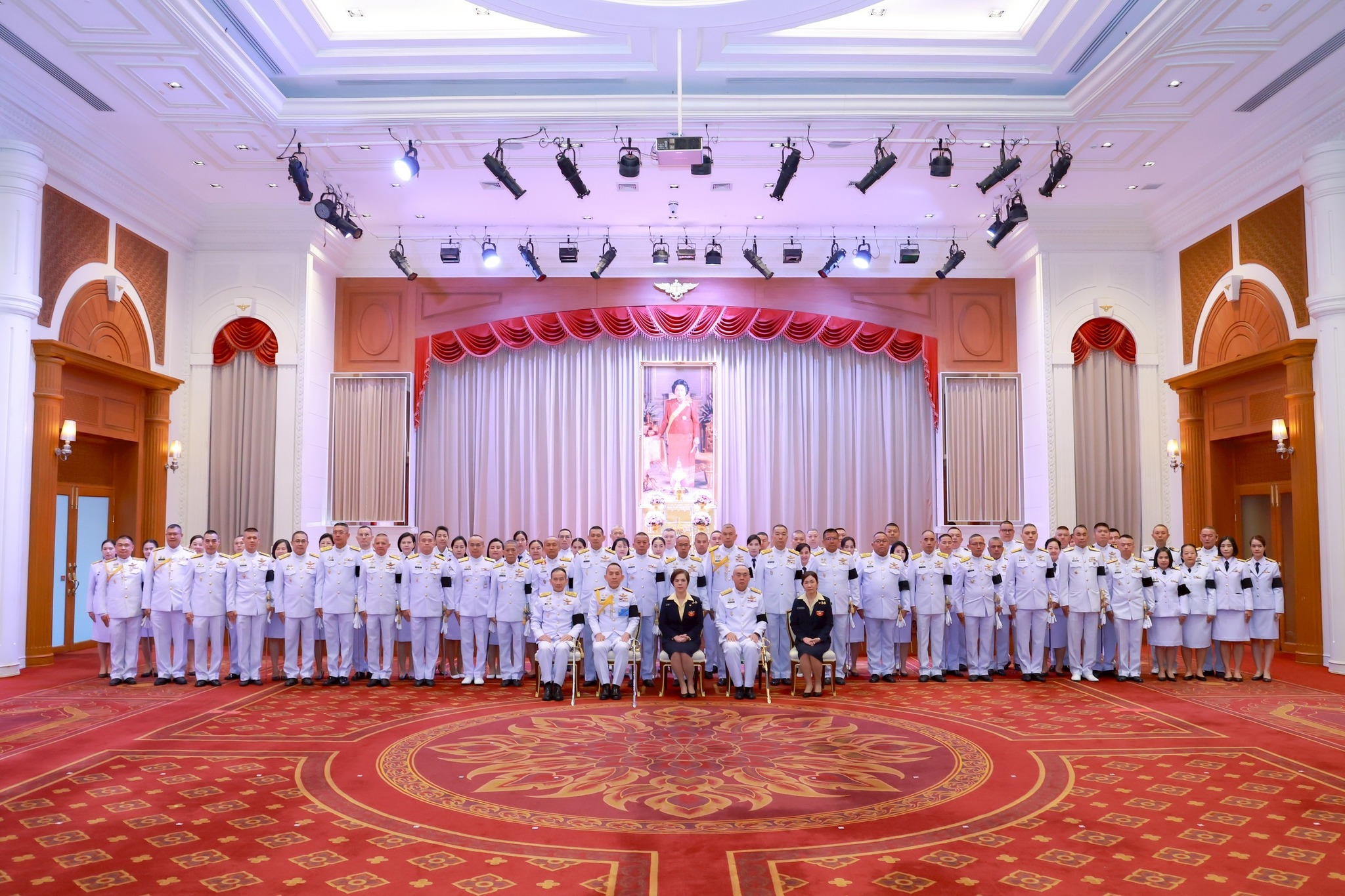 พลเอก ธราพงษ์ มะละคำ ปลัดกระทรวงกลาโหม เป็นประธานในพิธีถวายราชสักการะและกิจกรรมเฉลิมพระเกียรติ