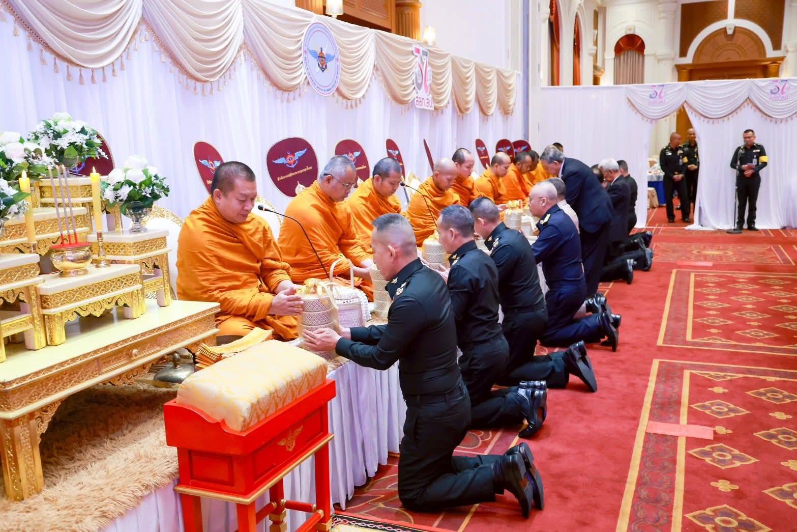 ปลัดกระทรวงกลาโหม เป็นประธานในพิธีเนื่องในโอกาสวันสถาปนาสำนักงานเลขานุการสำนักงานปลัดกระทรวงกลาโหม ครบรอบ ๓๗ ปี
