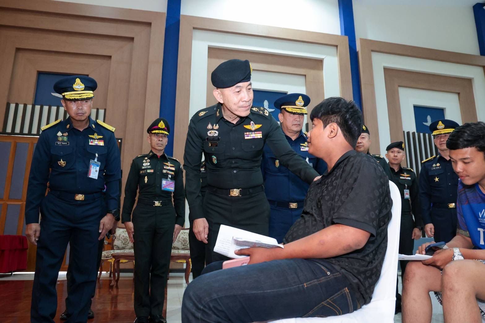 ปลัดกระทรวงกลาโหมลงพื้นที่ตรวจเยี่ยมการตรวจเลือกทหารปี ๖๙