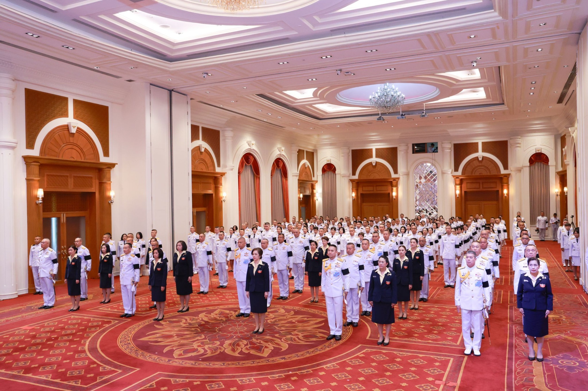 สำนักงานปลัดกระทรวงกลาโหมจัดพิธีลงนามถวายพระพรชัยมงคล วันฉัตรมงคล