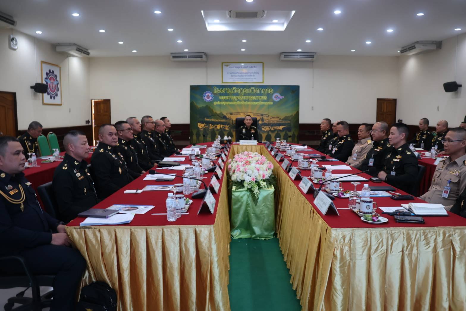 ปลัดกระทรวงกลาโหมตรวจเยี่ยมโรงงานวัตถุระเบิดทหาร ติดตามงานวิจัย–พัฒนาการผลิต