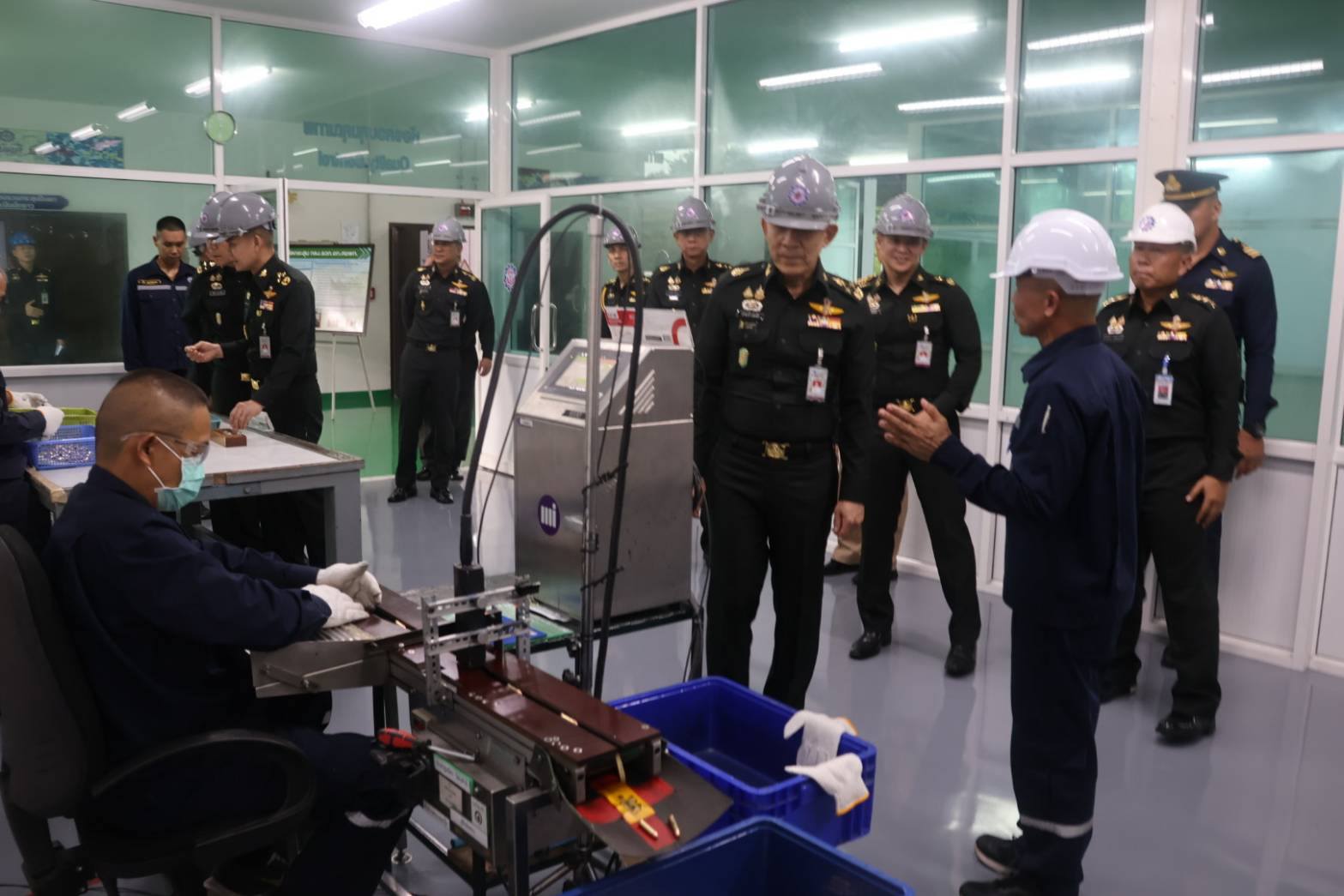 ปลัดกระทรวงกลาโหมตรวจเยี่ยมโรงงานวัตถุระเบิดทหาร ติดตามงานวิจัย–พัฒนาการผลิต