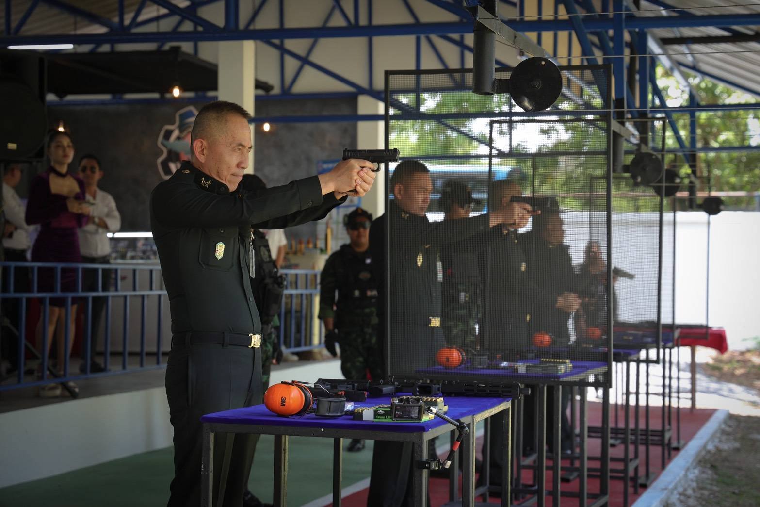 ปลัดกระทรวงกลาโหมตรวจเยี่ยมโรงงานวัตถุระเบิดทหาร ติดตามงานวิจัย–พัฒนาการผลิต