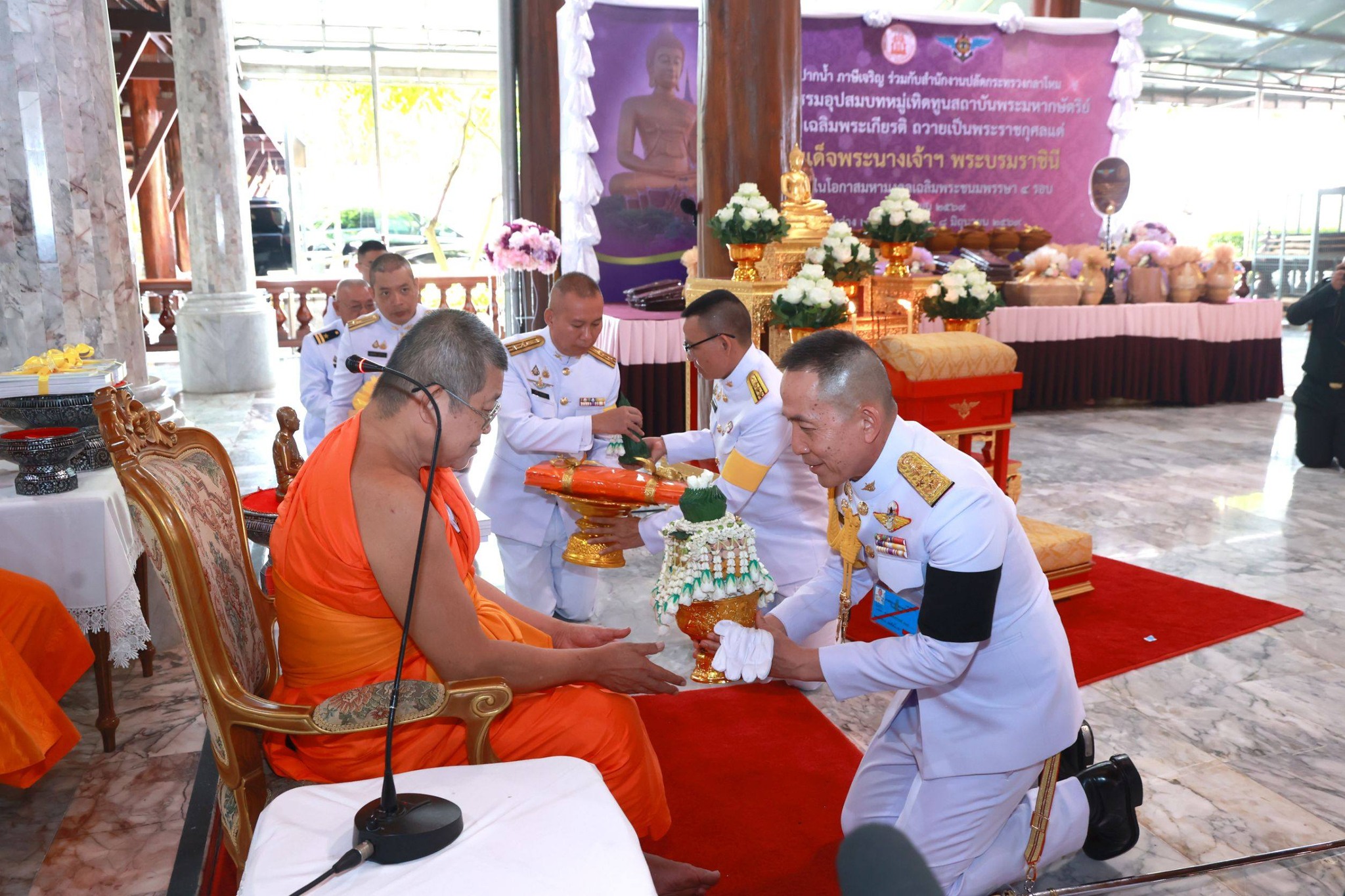 สำนักงานปลัดกระทรวงกลาโหมจัดอุปสมบทหมู่ถวายเป็นพระราชกุศล น้อมสำนึกในพระมหากรุณาธิคุณ