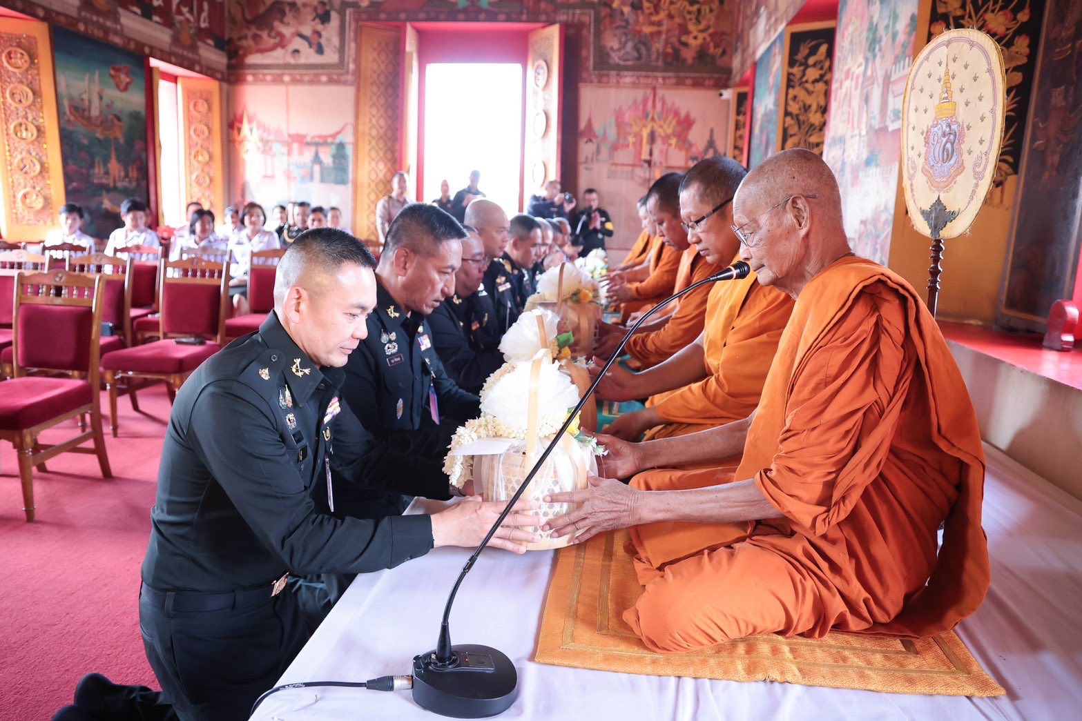สำนักงานปลัดกระทรวงกลาโหมจัดพิธีเวียนเทียนวันวิสาขบูชา ประจำปี ๒๕๖๙ น้อมถวายเป็นพุทธบูชา