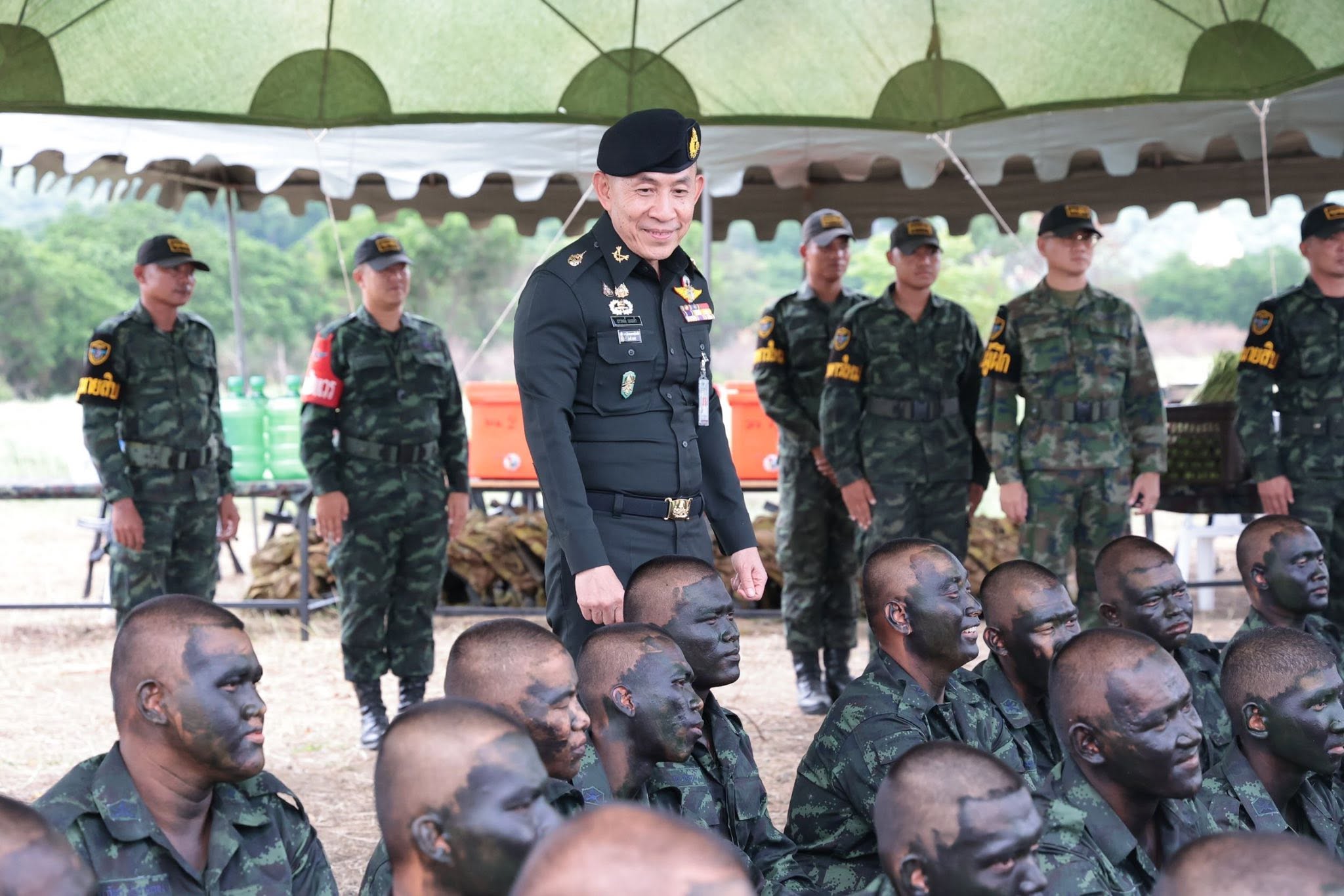 ปลัดกระทรวงกลาโหมตรวจเยี่ยมหน่วยฝึกทหารใหม่ ผลัดที่ ๑/๒๕๖๙