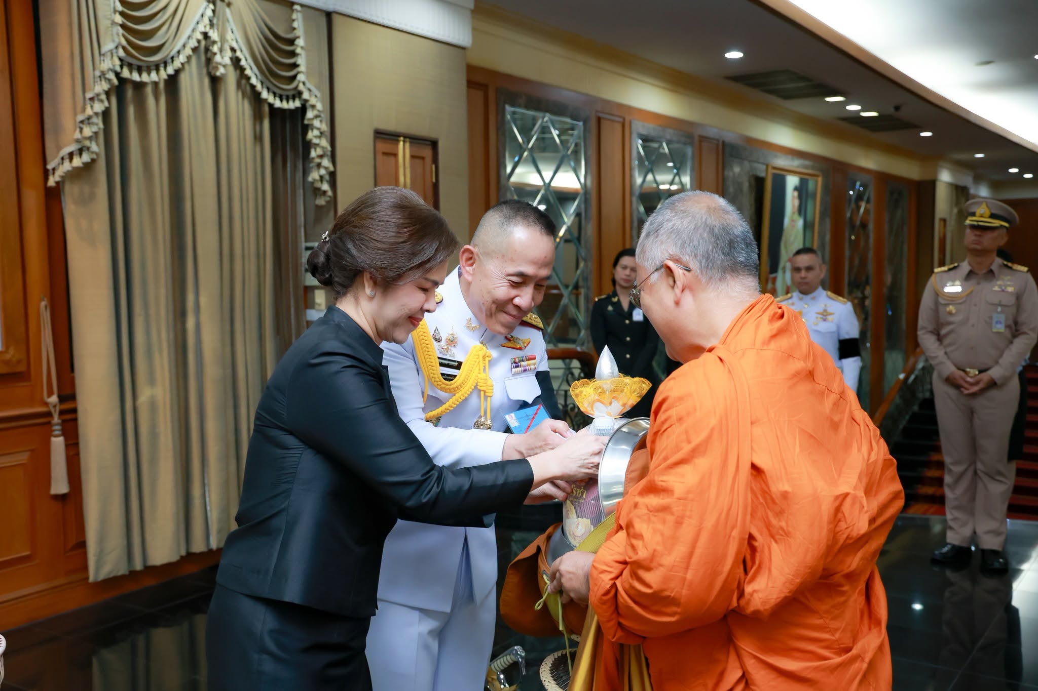 พิธีบำเพ็ญพระราชกุศลปัณรสมวาร ครบ ๑๕ วัน เพื่อถวายเป็นพระราชกุศลและน้อมรำลึกในพระกรุณาธิคุณ
