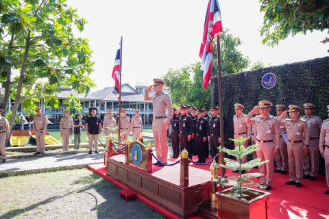 ปลัดกระทรวงกลาโหม ตรวจเยี่ยมความก้าวหน้าการเตรียมความพร้อมการจัดขบวนพยุหยาตราทางชลมารค
